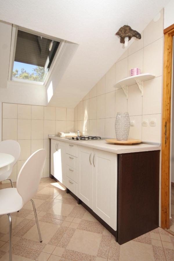 Seaside Secluded Apartments Cove Karkavac - Scedro, Hvar - 8801 Jelsa  Exterior photo